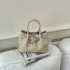 Bolsa minimalista e única estilo coreano para mãe e filha, nova bolsa de mão da moda primavera-verão 2026, bolsa de ombro e transversal estilo coreano tipo balde