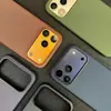 Adecuado para funda de teléfono móvil Iphone18Promax, Patrón tejido de tela técnica, Succión magnética, Cubierta protectora anticaídas para Apple 16, 17