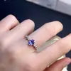 ¡Anillo de tanzanita natural, finamente elaborado con plata 925! La piedra principal es una tanzanita natural de 5*7 mm, admite pruebas