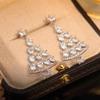 Pendientes de árbol de Navidad con microincrustaciones de circonita para mujer, exquisitos pendientes de estilo pastoral combinables, accesorios 2024