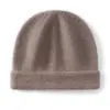 Suave y cómodo gorro de cachemira, estilo nuevo, unisex, gorro casual que cubre las orejas, gorro de punto moderno, gorro para clima frío al aire libre