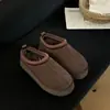 Botas de Nieve Transfronterizas 2025 de Cuero Genuino y Piel con Suelas Gruesas, Versión 2.0 Estilo Étnico, Zapatos de Algodón para Mujer Taz de Deslizamiento de Invierno