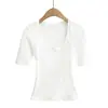 M1103-26 Camiseta básica de punto de manga media lisa ajustada estilo coreano de verano con cuello cuadrado