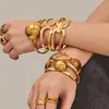 Pulseras de Moda Europeas y Americanas con Cuentas Redondas Grandes, Set de Pulseras de Acero Inoxidable Huecas, Diseño Exagerado y Único, Chapado en Oro de 18 Quilates