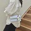 Bolsa da Moda Feminina 2026 Nova Bolsa Quadrada Pequena Retrô Popular Temperamento Estrangeiro Cor Sólida Bolsa de Mão Casual Bolsa Transversal Tendência