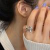 Anillo de Flor Hueca Pequeño Fresco Diseño Nicho Moda Mujer Sentido Avanzado Personalidad Anillo de Dedo 2023 Nueva Moda