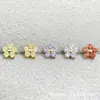 ASTMF-13 Aleación de Titanio Dorado Súper Brillante Zircón Redondo Flor de Cinco Pétalos Titanio G23 Rosca Interna Joyería de Pendiente de Zirconia para Perforación
