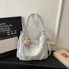 Bolsa Casual Retro Simples de Grande Capacidade Feminina 2026 Nova Primavera para o Trabalho Senhora Ombro Único Transversal Bolsa Tote
