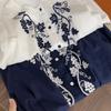 Camisa Bordada Simples de Uva Estilo Coreano para Outono Inicial para Mulheres Tops Versáteis Casuais Largos para Mulheres