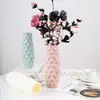 Jarrón de Plástico Estilo Nórdico para Decoración del Hogar, Jarrón de Flores Minimalista Duradero y Creativo para Sala de Estar