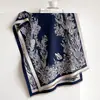 Bufanda Jacquard de Imitación Cachemir Nueva Otoño 2026 para Mujer, Chal Grande Espeso Floral Estilo Boceto Vintage para Abrigo