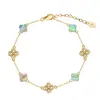 Notas de Joyería Huasheng: Pulsera de Plata Personalizada con Diseño de Trébol de Cuatro Hojas S925 Joyería de Mano Entrega Directa de Fábrica