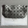 Bolsa de Tofu Zhai San Yi Sheng 2024 Novo Padrão Geométrico de Diamante Bolsa com Cordão Moda Simples Bolsa de Ombro Transversal