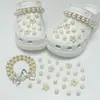 Compatible con accesorios para zapatos perforados, dijes de zapatos elegantes, accesorios de alta gama para bricolaje de perlas y metal, diamantes decorativos desmontables