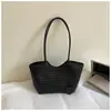 Bolso de Hombro de Gran Capacidad para Mujer 2026 Verano Nuevo Elegante para Viajar al Trabajo Moderno Bolso de Axila Bolso Tote Popular de Este Año