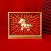 Soporte de Exhibición de Oro Imitación Atractor de Dinero al por Mayor, Marco de Fotos Placa de Oro Atractora de Fortuna del Año del Caballo, Regalos para Atraer Clientes en Apertura de Banco, Suministro Directo de Fábrica