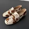 Moda Versátil de Otoño 2026 Zapatos Planos Retro Británicos de Piel de Vaca Slip-On para Venta al por Mayor