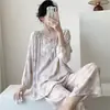 Pijamas de seda de algodón para mujer, primavera y verano, nuevos, talla grande, manga larga, traje estampado, Internet Celebrator, estilo vivo, rayón, ropa para el hogar, otoño
