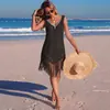 Patchwork de vacaciones transfronterizo colorido crochet borla cuello en V suéter hueco transparente vestido de cobertura de bikini de playa