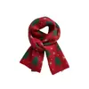 Bufanda de Punto con Árbol de Navidad Rojo para Mujer, Regalo de Año Nuevo para Pareja de Otoño e Invierno, Bufanda de Lana Verde, Moderna y Versátil, Festiva y Tendencia