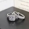 Aliexpress Anéis de Combinação de Moda Luxuosa para Homens e Mulheres com Diamantes Redondos e Cravação Completa de Diamantes, Populares para Casamentos, em Estoque R3400A-R3400C
