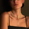 Collar de tres capas con clip de papel de hueso de serpiente de nuevo producto transfronterizo, gargantilla de cobre con diseño elegante, joyería para citas para mujeres
