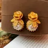 Brincos de Prata Vintage com Zircônia e Pérolas Geométricas, Brincos de Luxo Leve de Alta Qualidade com um Toque Retrô