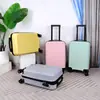 Estuche con Ruedas Nuevo Color Sólido Alto Valor Estilo Simple 20 pulgadas Gran Capacidad Candado de Combinación Maleta Maleta de Viaje Multifuncional
