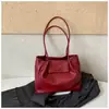 Bolsa de Axila Melaleuca Retro Luxo Leve Feminina Nova Grande Capacidade Estilo Preguiçoso Deslocamento Diário Bolsa Tote de Ombro Único Tendência