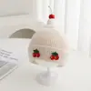 Gorro de punto con cerezas tridimensionales lindo para niños de otoño e invierno, gorro cálido de punto con cerezas, gorro a prueba de viento para niños y niñas