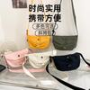 Bolsa Cross-border Niche Canvas Bolsa pequena feminina 2025 Nova bolsa feminina estilo coreano Bolsa crossbody Bolsa de ombro da moda Bolsa de bolinho