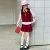 Conjunto Estilo JK Universitario para Niñas Primavera/Otoño 2026 Modelo Nuevo Niños Grandes Chaleco de Punto Camisa Falda Plisada Conjunto de Tres Piezas para Niños