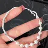 Pulsera de cadena y pulsera blanca de cobre plateado, pulsera de perla natural de agua dulce no descolorible con textura de alta calidad, diseño simple de rama de árbol para mujer