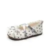Sapatos de Salto Único da Moda Estilo Coreano para Meninas Exquisitos Sapatos Mary Jane de Bolinhas 2026 Outono Mocassins de Renda com Laço de Boca Rasa