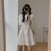 Vestido blanco plisado pequeño para mujer, verano, suave, holgado, adelgazante, falda, adecuado para figura tipo pera, falda blanca