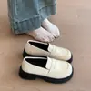 Sapatos JK de Couro com Solado Grosso 2026 Francês Novo Simples Aumentadores de Altura Slip-on Mocassins Estilo Britânico Feminino Outono Versátil