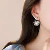 Aretes de Fuegos Artificiales de Perla para Mujer 2026 Nuevo Estilo Caliente de Lujo Ligero Aretes de Doble Uso Accesorios Únicos de Oreja de Nicho