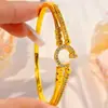 Nuevo Brazalete Hebilla de Cinturón Incrustada con Diamantes Estilo Chino, Joyería de Oro Antiguo Arena de Alta Gama, Color Duradero, Brazalete Simple al por Mayor