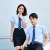 Camisa profesional de diez colores para hombre y mujer camisa de manga corta de sarga con cuello blanco para hombre y mujer ventas talla grande Disponible LOGOTIPO
