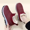 Zapatos Mujer Invierno Nuevo Estilo Terciopelo Engrosado Casual Cuadros Botas de Nieve Antideslizantes Cálidas Suela Suave Slip-On Botas de Nieve