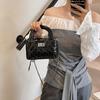 Bolso de Cadena con Patrón de Diamantes para Mujer 2026 Nuevo Estilo de Verano Bolso de Mano de Moda Texturizado Bolso Cuadrado Pequeño Bolso Cruzado Bordado