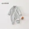 Roupas de bebê para primavera, outono e inverno: algodão puro, qualidade Classe A, adequado para recém-nascidos, incluindo bodies, pijamas, macacões e conjuntos de peça única para meninos e meninas