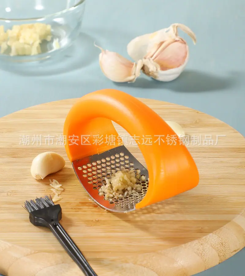 CJ-JJ-YSQ滚压式压蒜器14.jpg