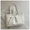 Bolsa de Mano tipo Tote de Puntos Estilo Coreano 2026 para Mujer, Gran Capacidad, para el Trabajo, Bolso de Hombro, Estilo Nuevo, Bolso Versátil para Estudiantes