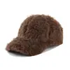 Gorra de Pato Nueva de Invierno 2026 para Mujer, Gorro de Invierno Cálido para Exteriores con Protección para los Oídos, Gorra de Béisbol de Pelo Rizado de Oveja y Pato, Gorro de Invierno para Mujer