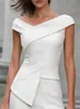 Moda transfronteriza europea y americana para mujer, nuevo estilo 2026: camisa top irregular elegante de hombros descubiertos con escote en V cruzado para mujer