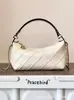 Venta Directa de Fábrica Modelo Nuevo 2026 Bolsa Lonchera Acolchada, Bolso Cruzado de Hombro Único con Cadena Estilo Chanel, Bolso Baguette Versátil de Moda
