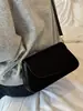 Nova Moda Outono 2026 Bolsa de Mão Quadrada Pequena Elegante e Simples, Bolsa de Ombro Estilosa e Elegante, Bolsa Transversal Única para o Dia a Dia, Tendência