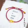 El Mismo Estilo que el Pulsera de Hilo Rojo con Perla de la Fortuna de Estrella de Ocho Puntas Incrustada con Diamantes Chapada en Oro de la Tienda de Oro Puzuo, Alto Valor Estético, Lujo Ligero y un Imprescindible para el Año de Tu Año de Nacimiento