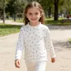 Camiseta de Manga Larga para Niña 2026 Primavera y Otoño Nueva Elegante Camiseta Base de Lunares con Bordes Fruncidos Ropa Infantil